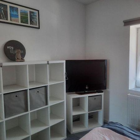 Exklusive Wohnoase Mit 3 Schlafzimmern Mwst Ausweisbar Grosser Balkon In Toller Lage Von Melsungen Exterior foto