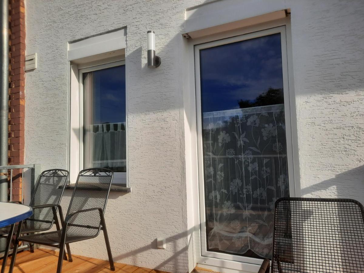Exklusive Wohnoase Mit 3 Schlafzimmern Mwst Ausweisbar Grosser Balkon In Toller Lage Von Melsungen Exterior foto